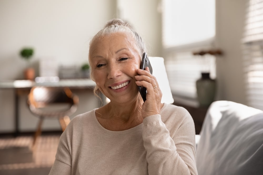 Sarasota Woman Calling Estate Planning Lawyer